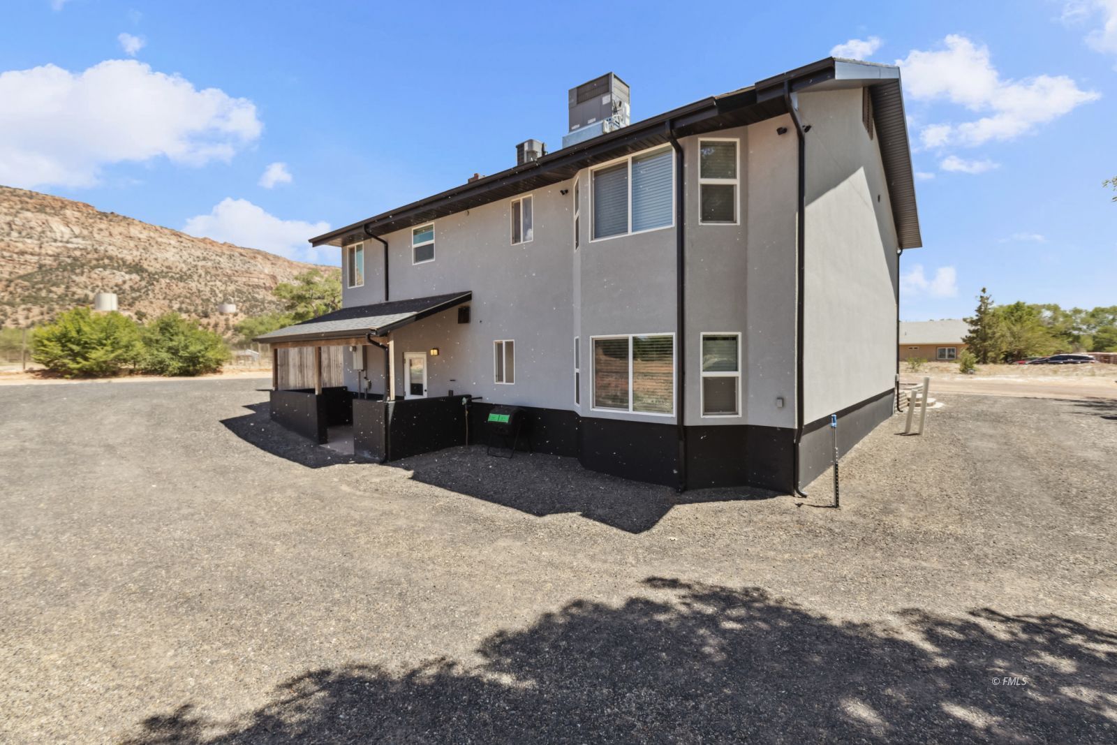 Property Photo 26