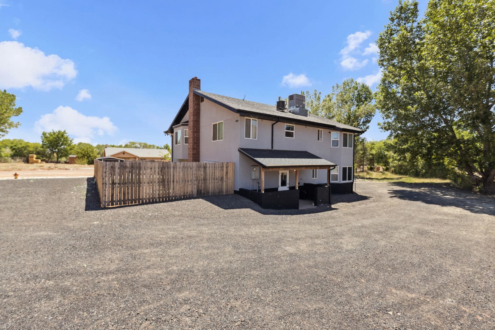 Property Photo 28