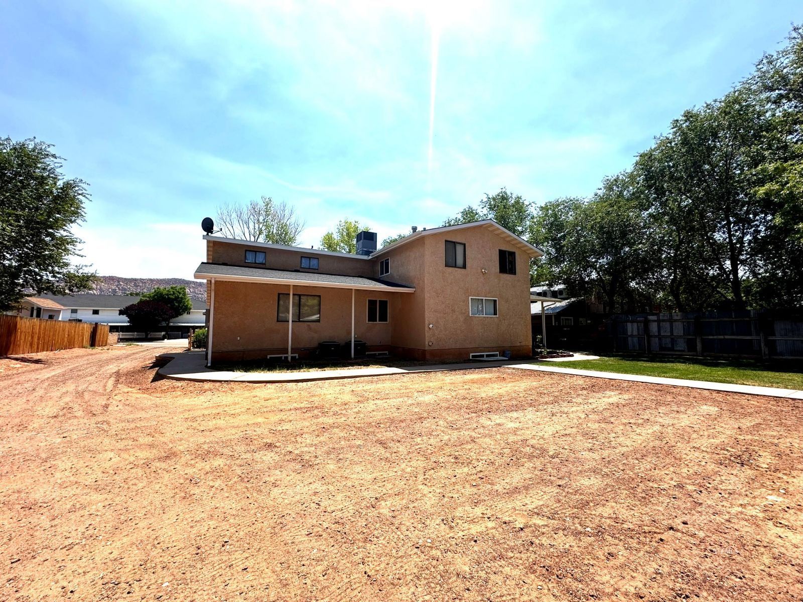 Property Photo 26