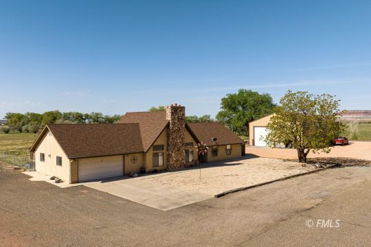 feature listing property photo