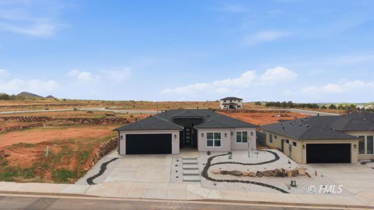feature listing property photo