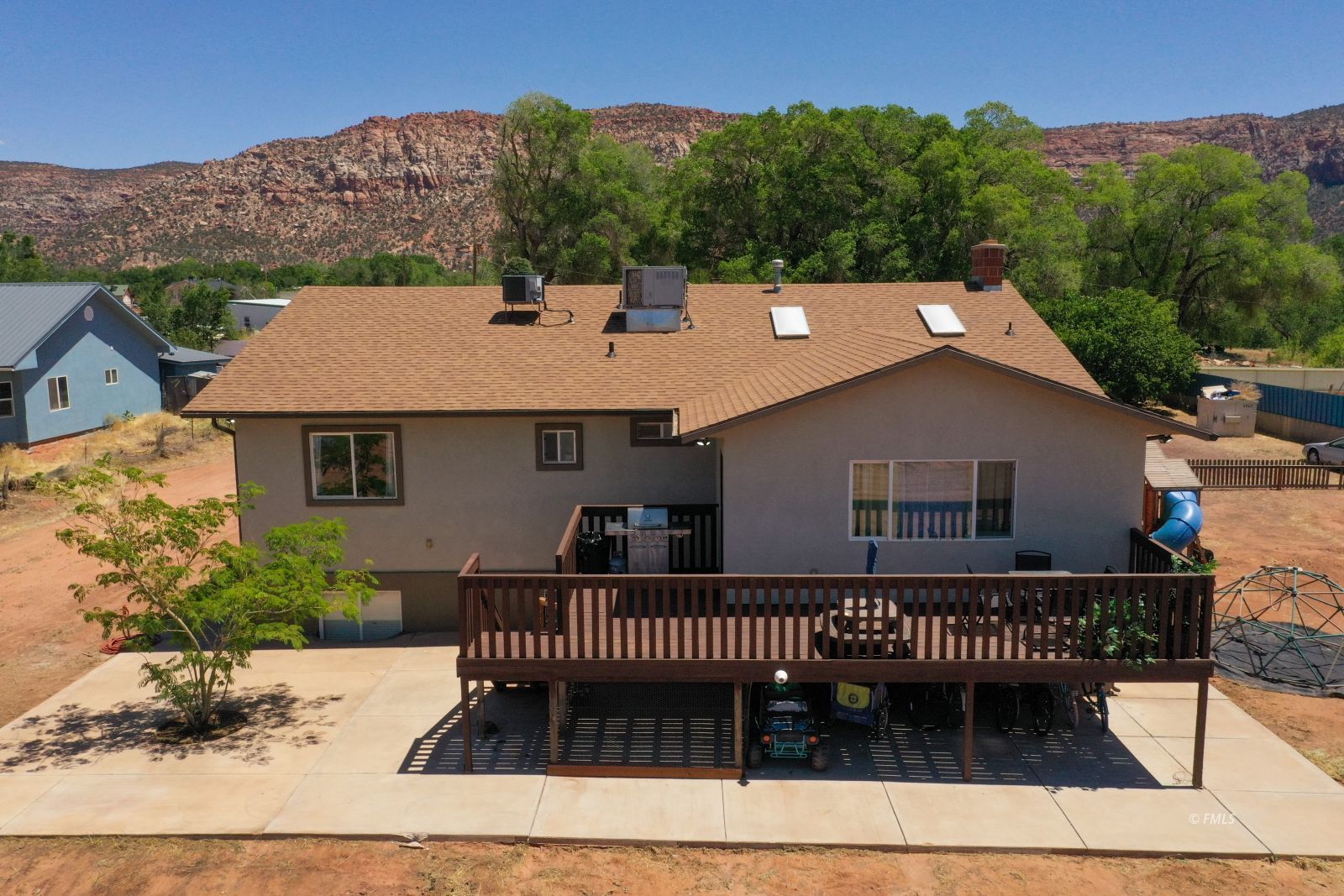 Property Photo 43