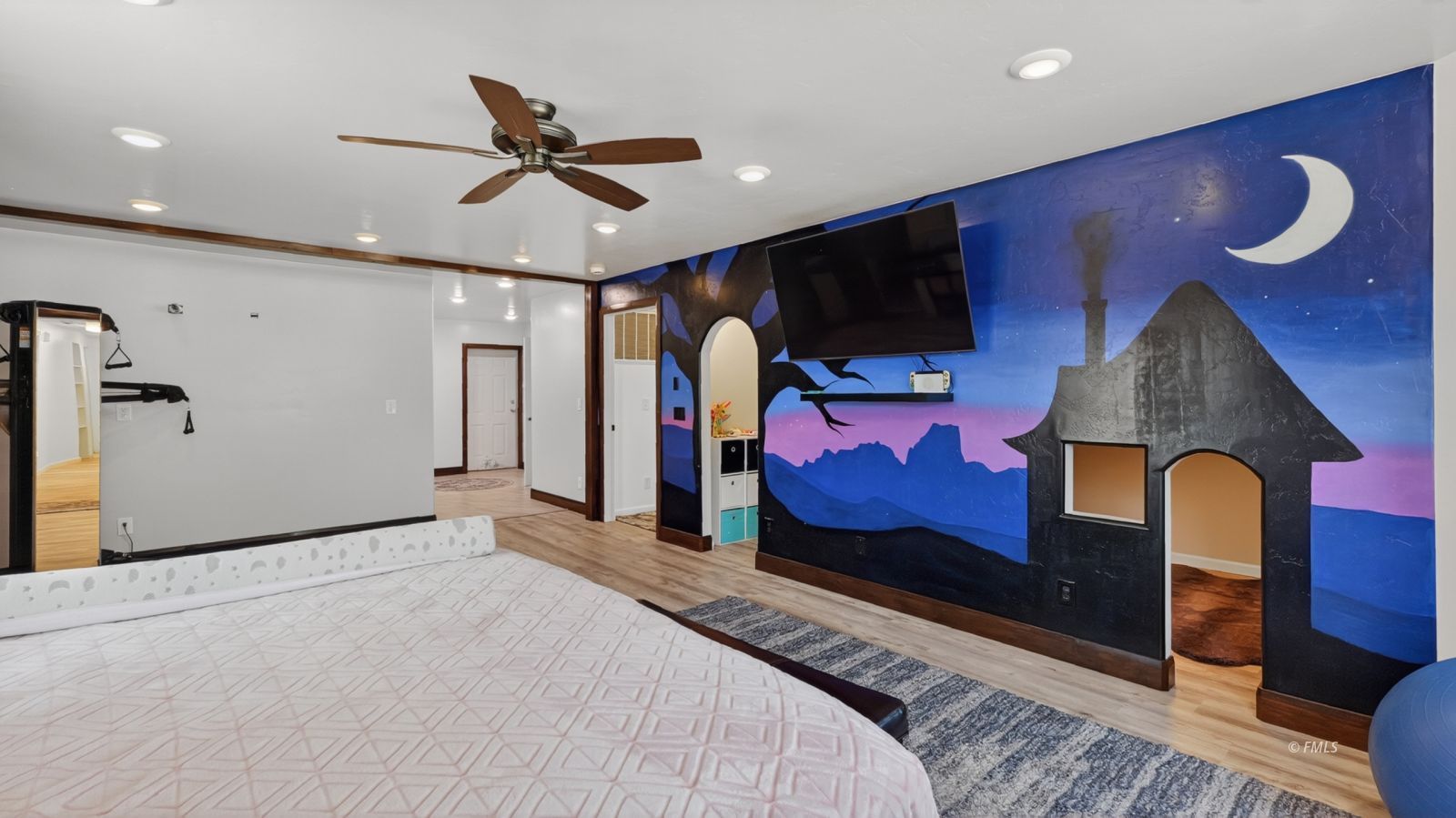 Property Photo 22