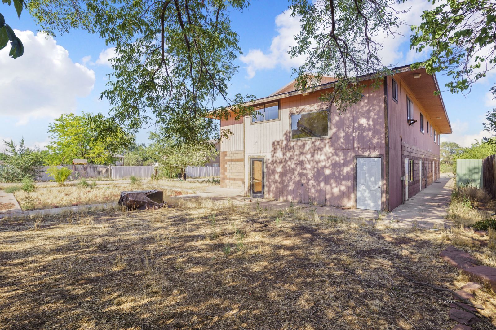 Property Photo 33