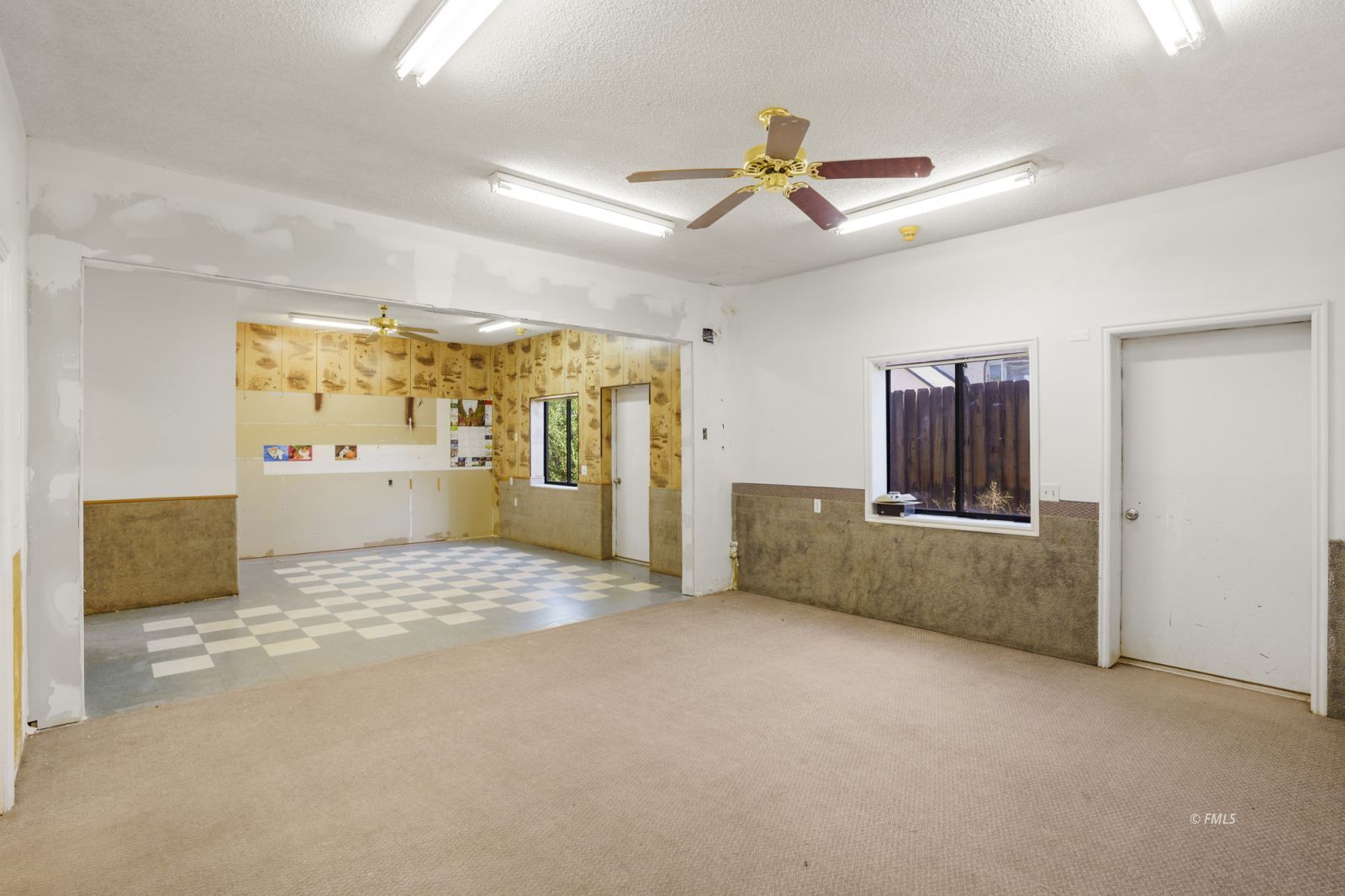 Property Photo 39