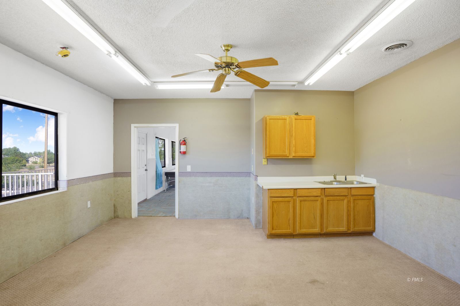 Property Photo 40