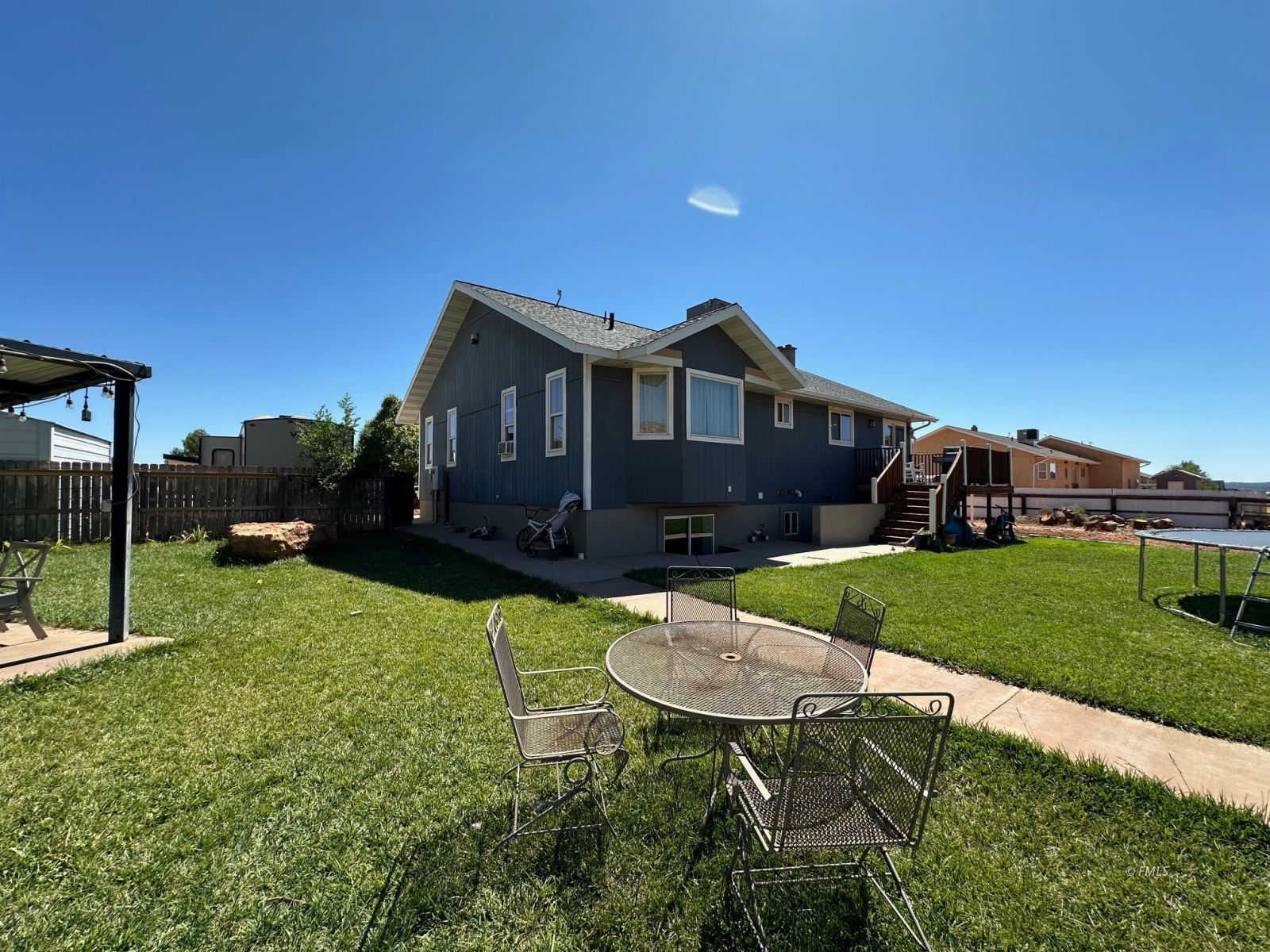 Property Photo 28