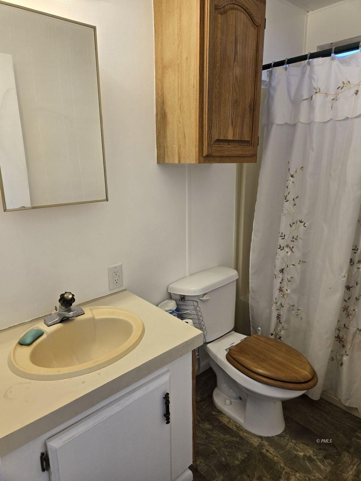 Property Photo 33