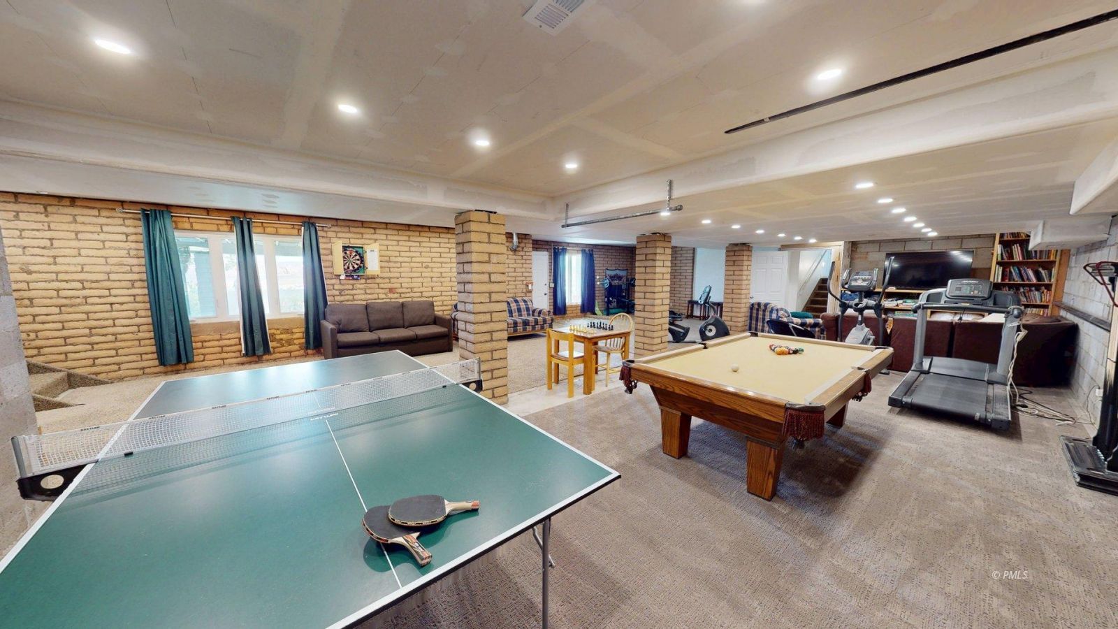 Property Photo 27