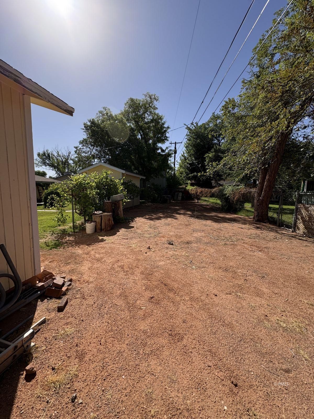 Property Photo 25