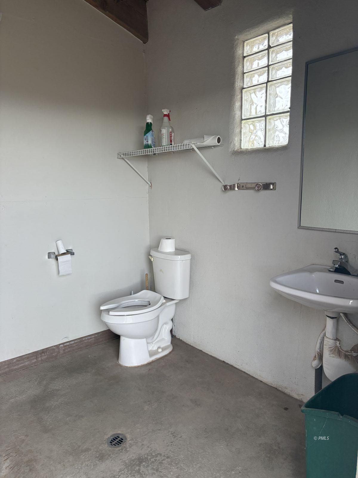 Property Photo 13