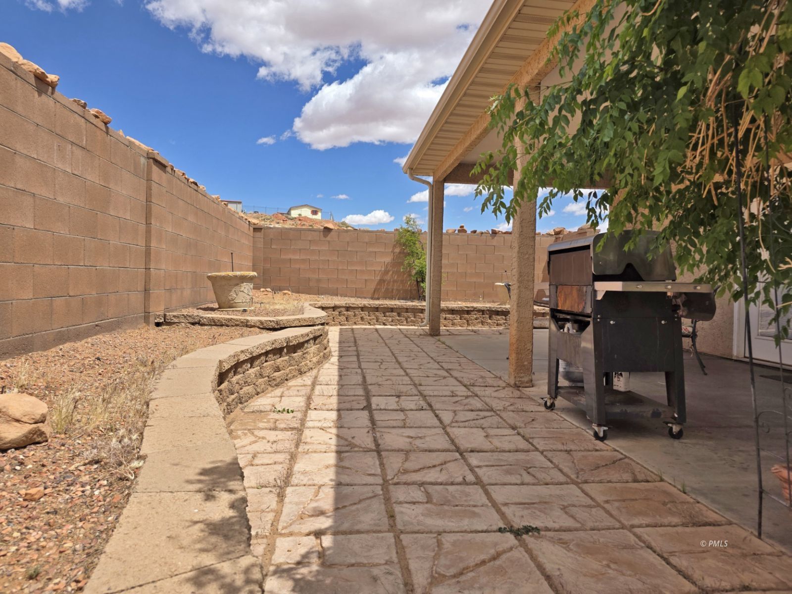 Property Photo 30