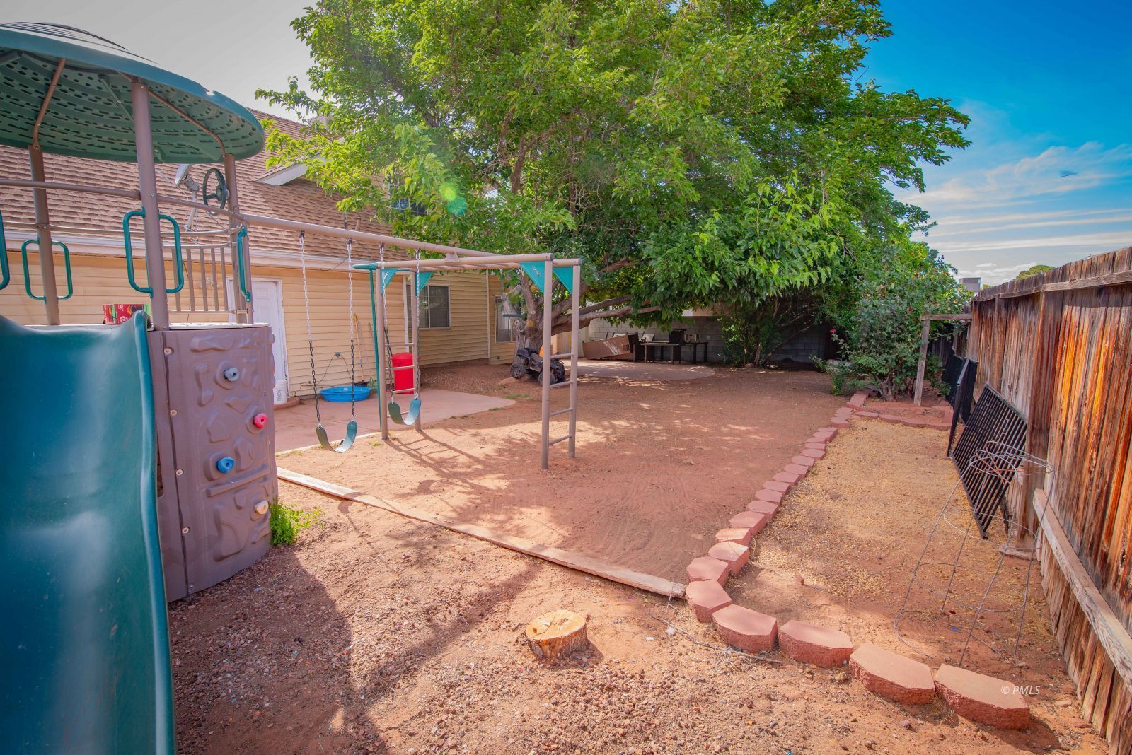 Property Photo 23