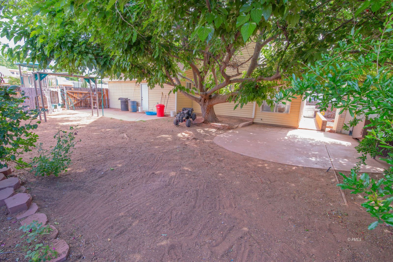 Property Photo 22