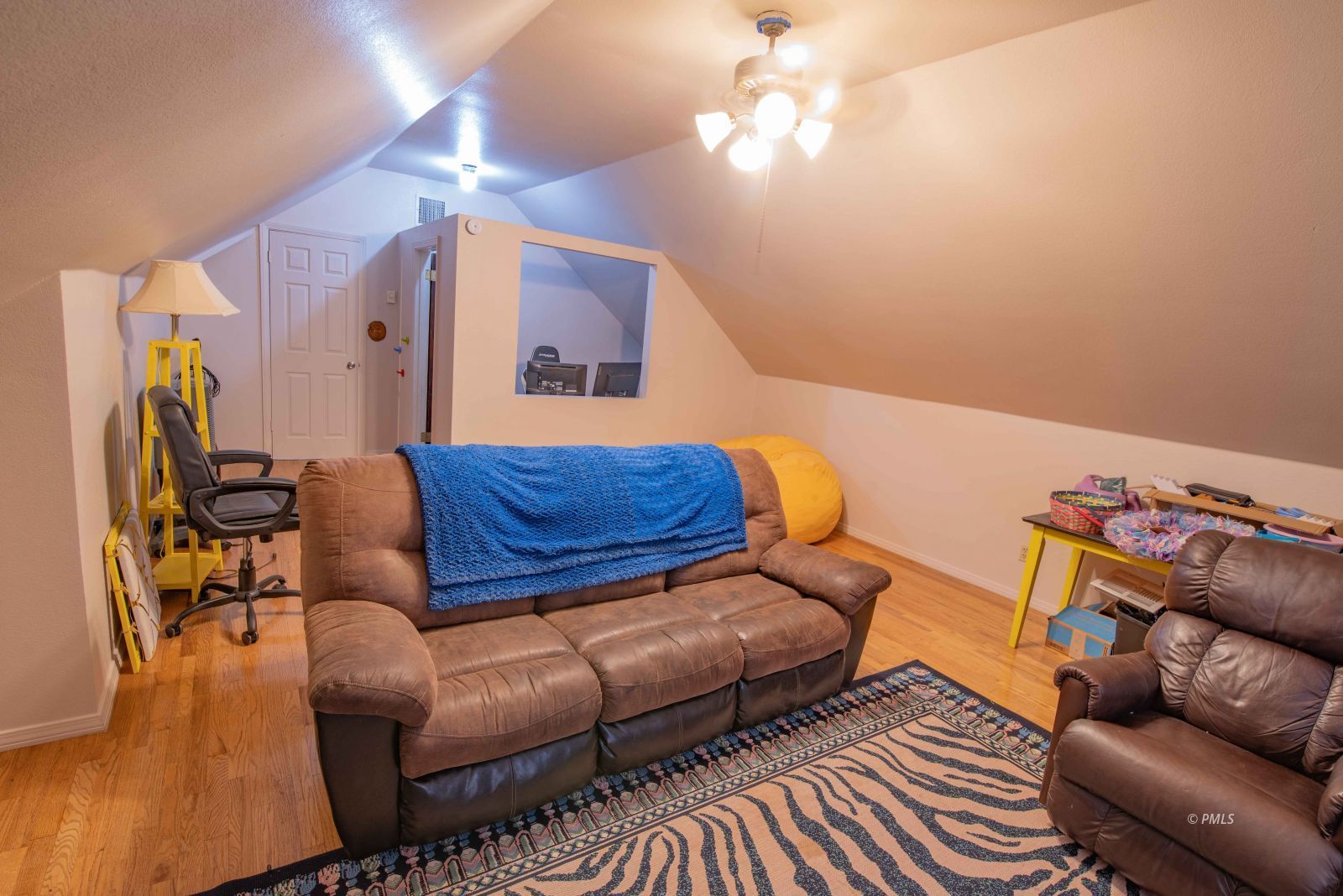 Property Photo 21