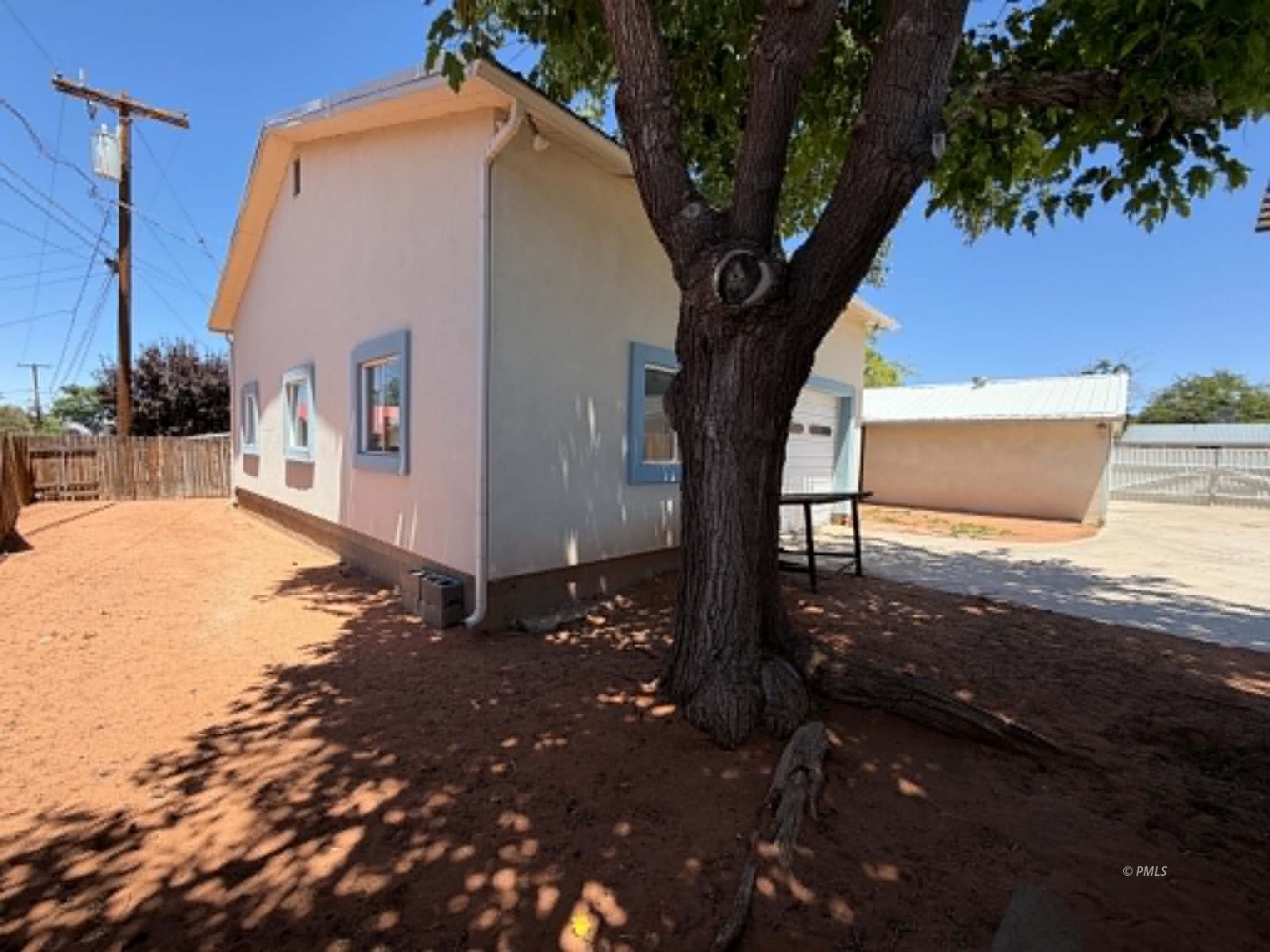 Property Photo 28