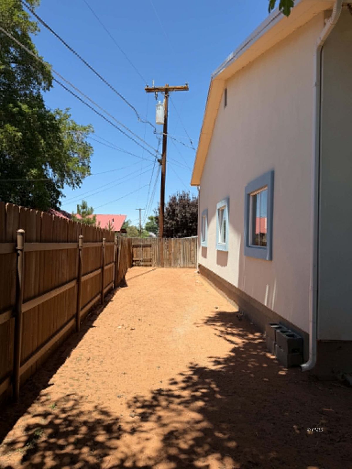 Property Photo 32