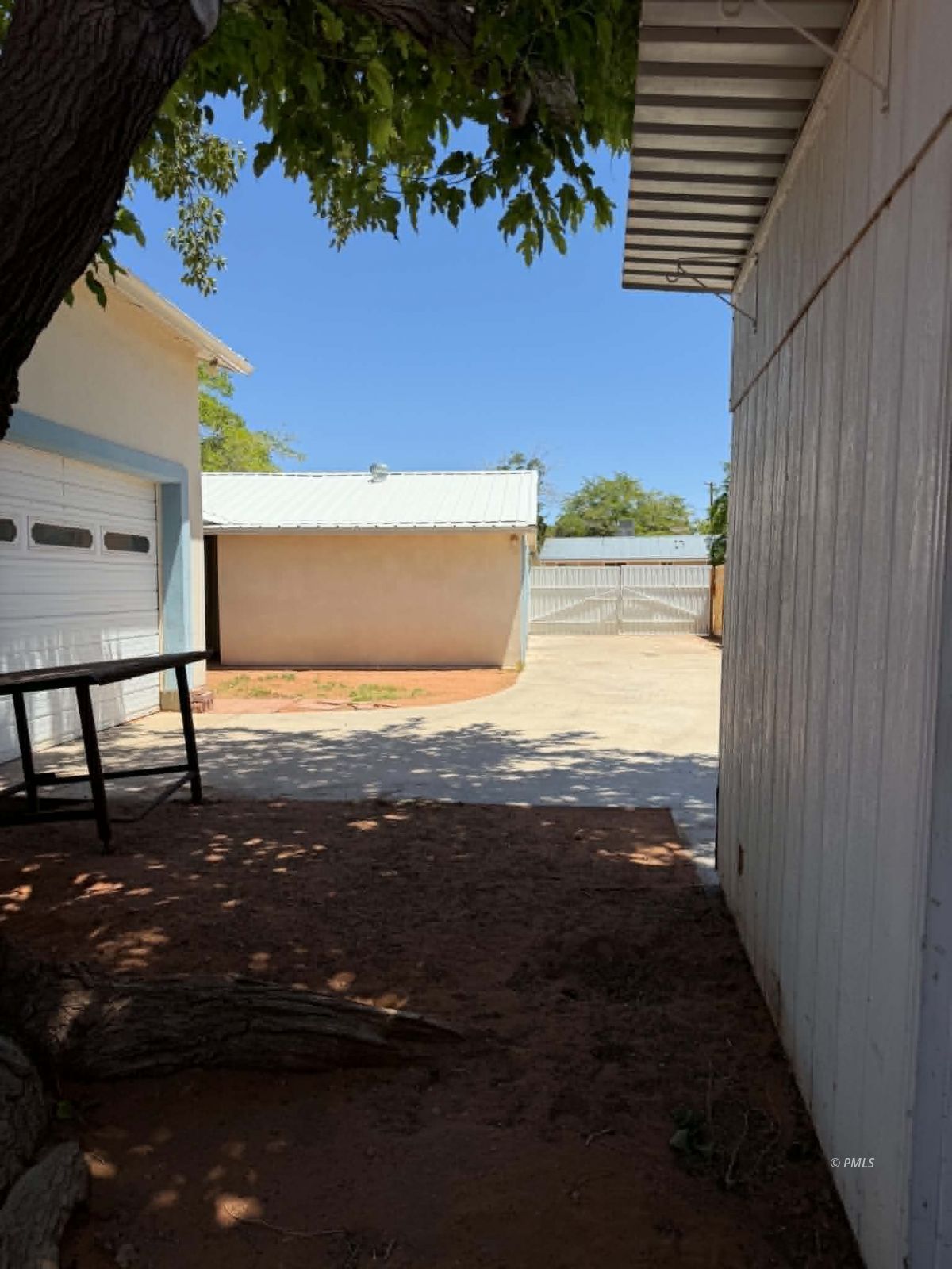 Property Photo 33