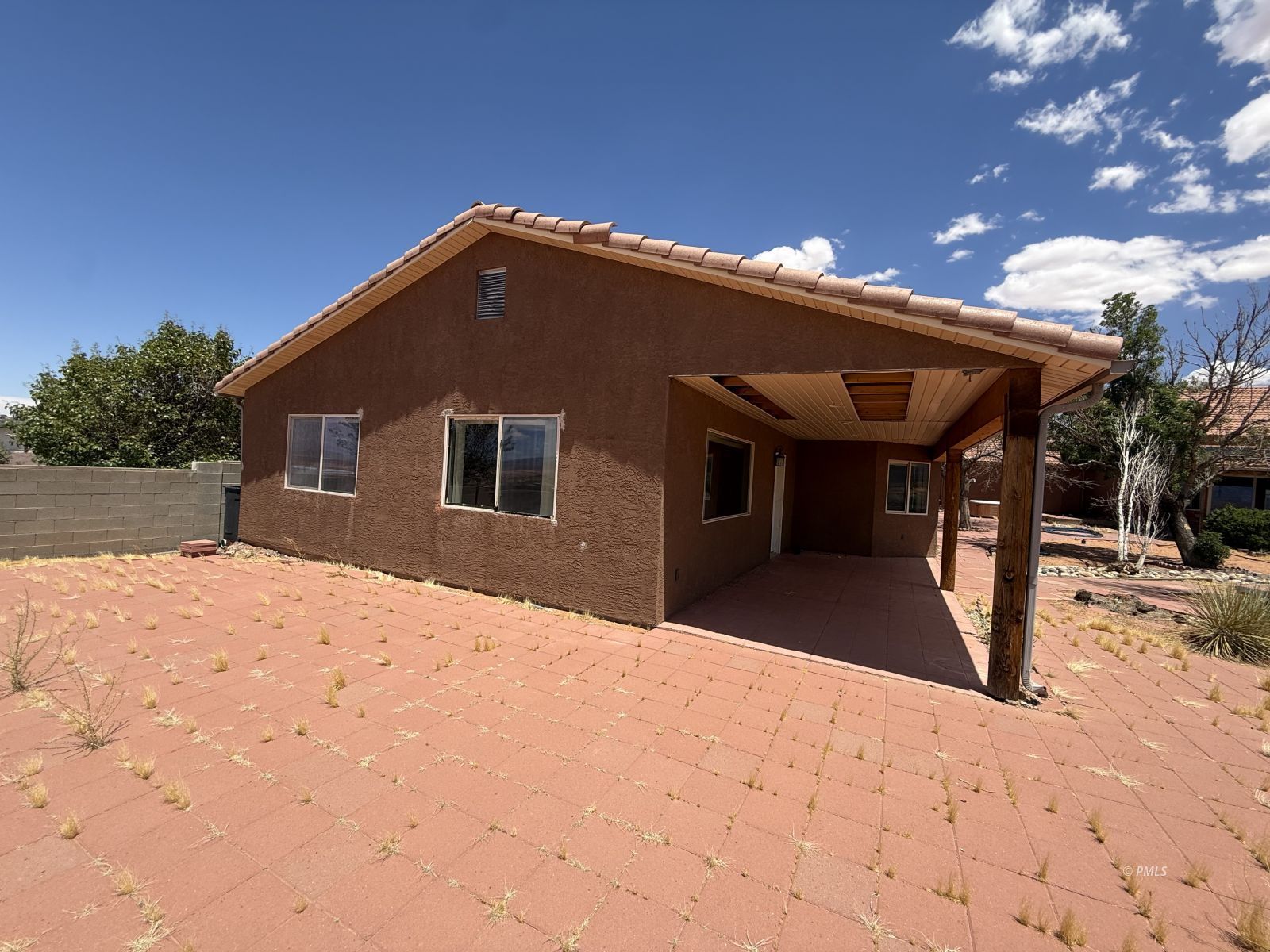 Property Photo 23