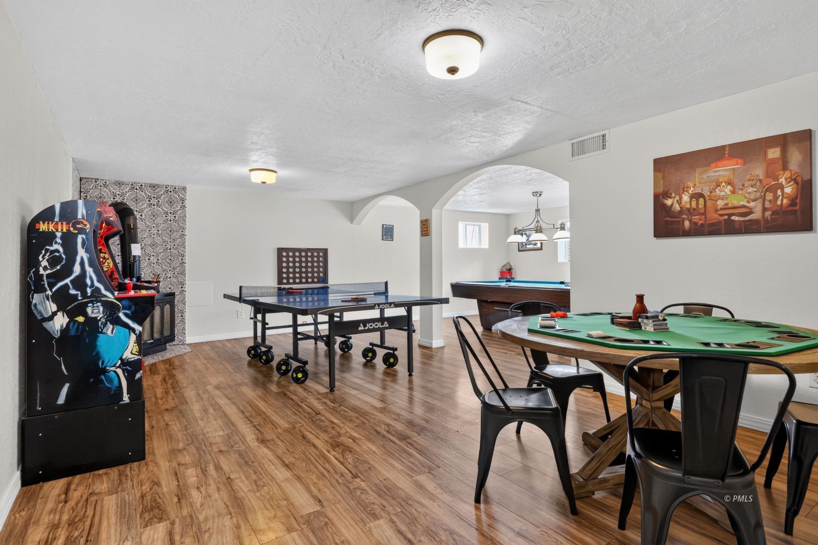 Property Photo 33