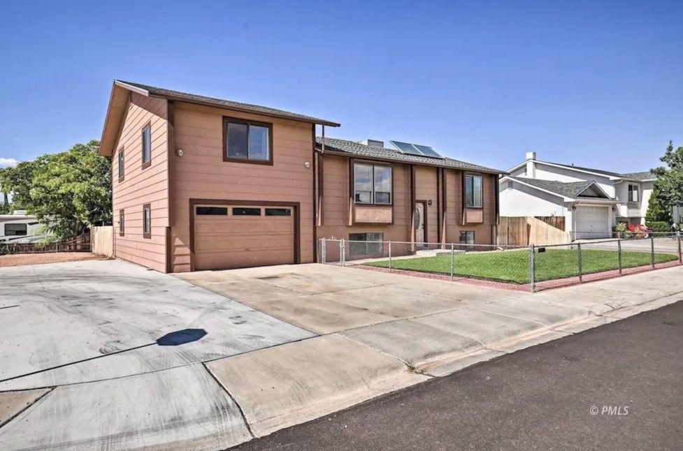 Property Photo 38