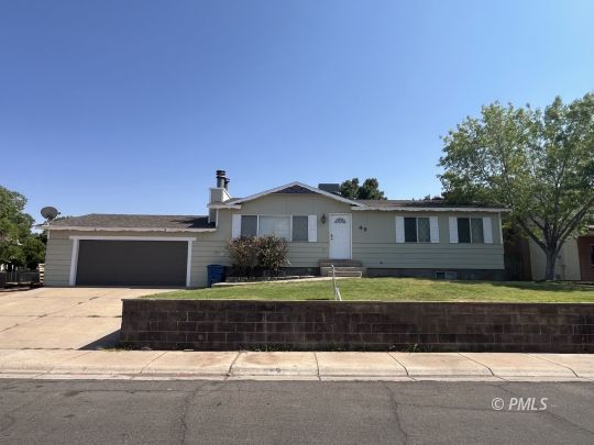feature listing property photo