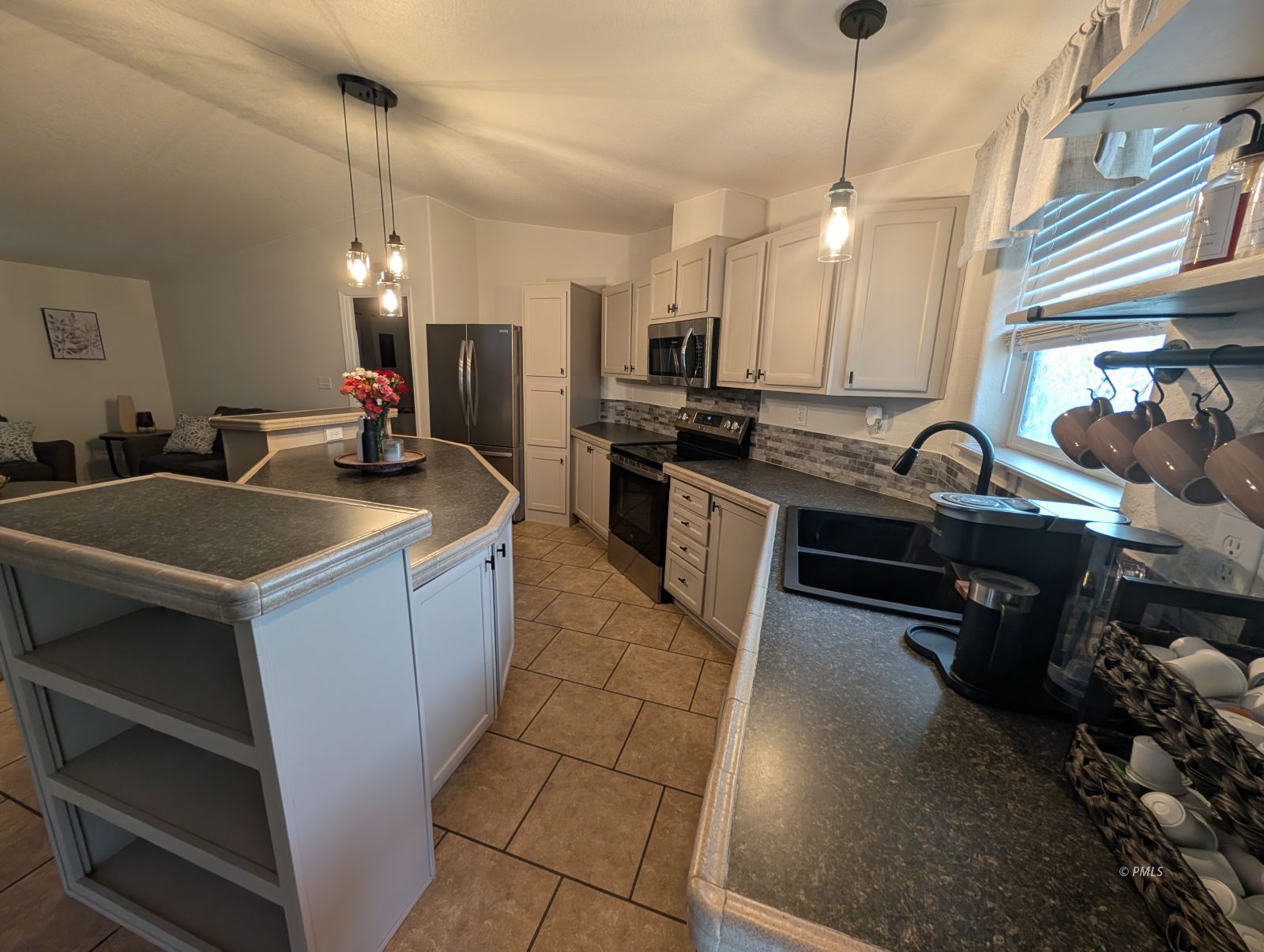 Property Photo 16