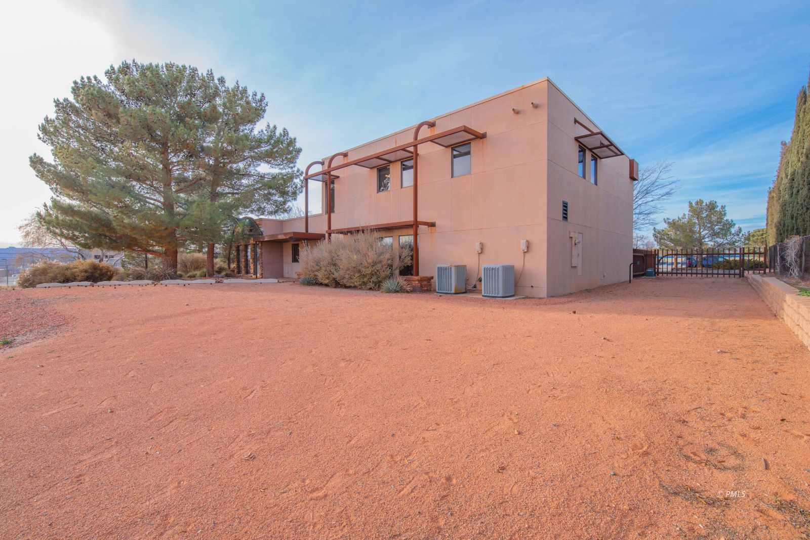 Property Photo 27