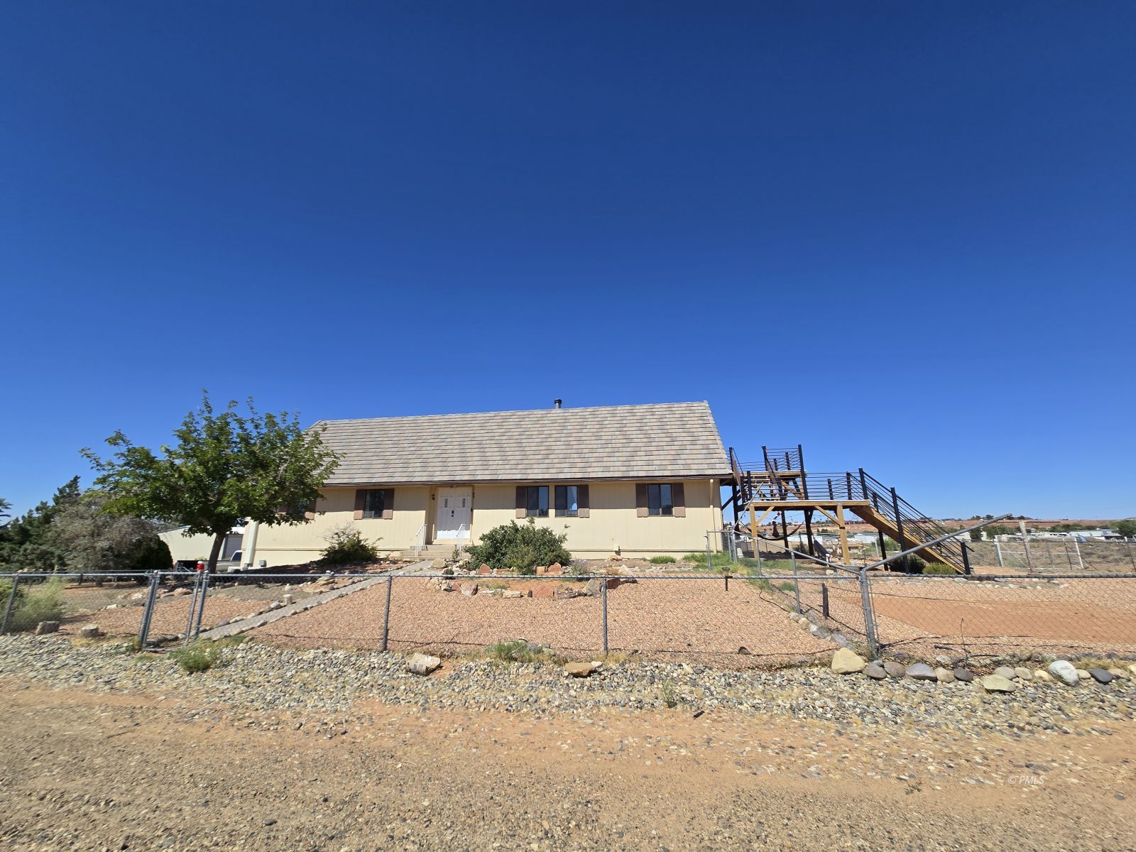 Property Photo 45