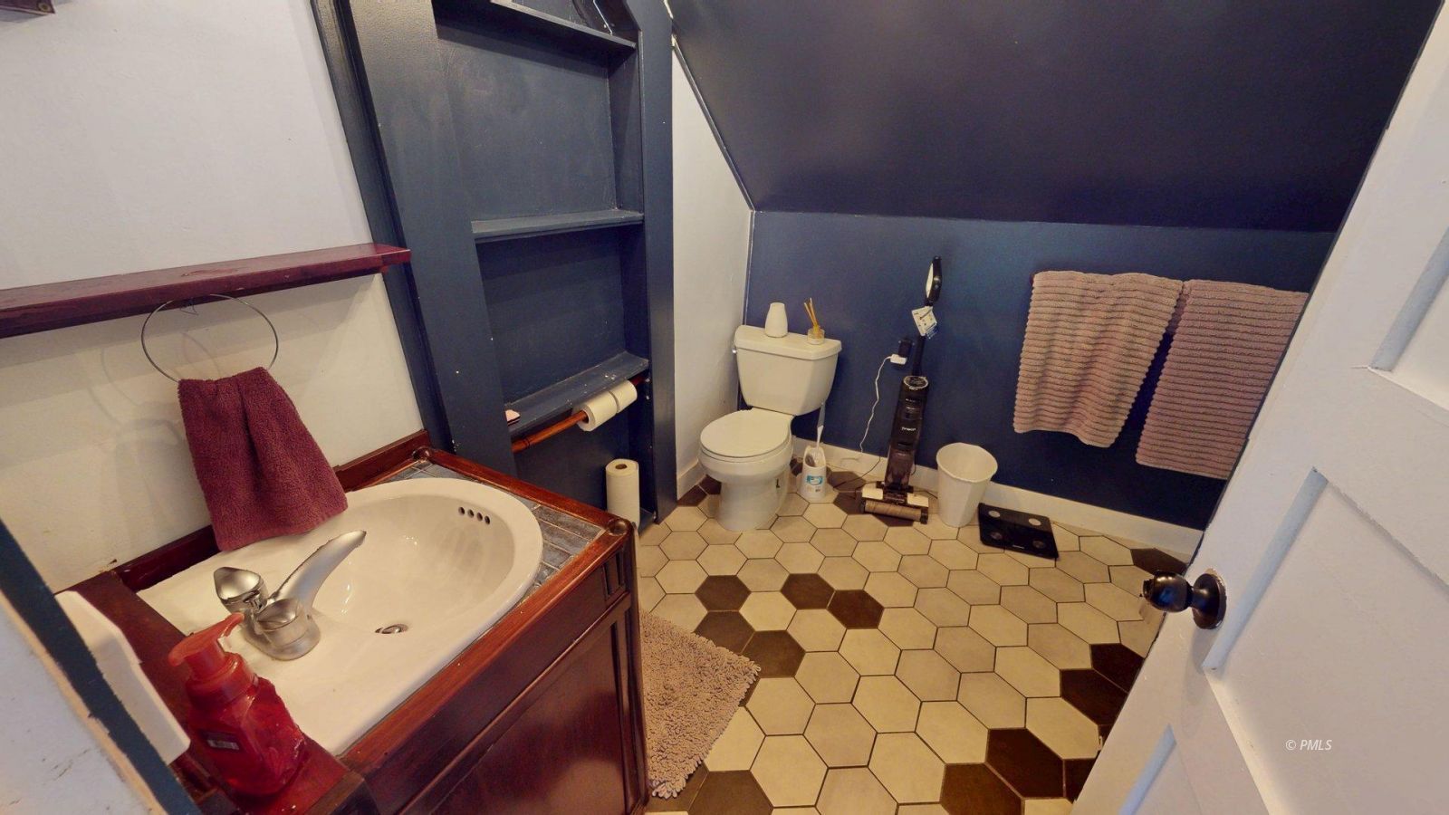 Property Photo 26