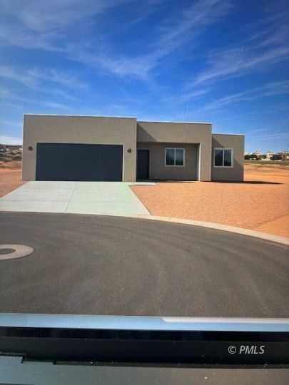 feature listing property photo