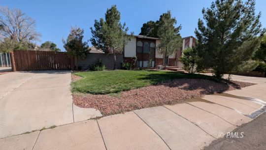 feature listing property photo