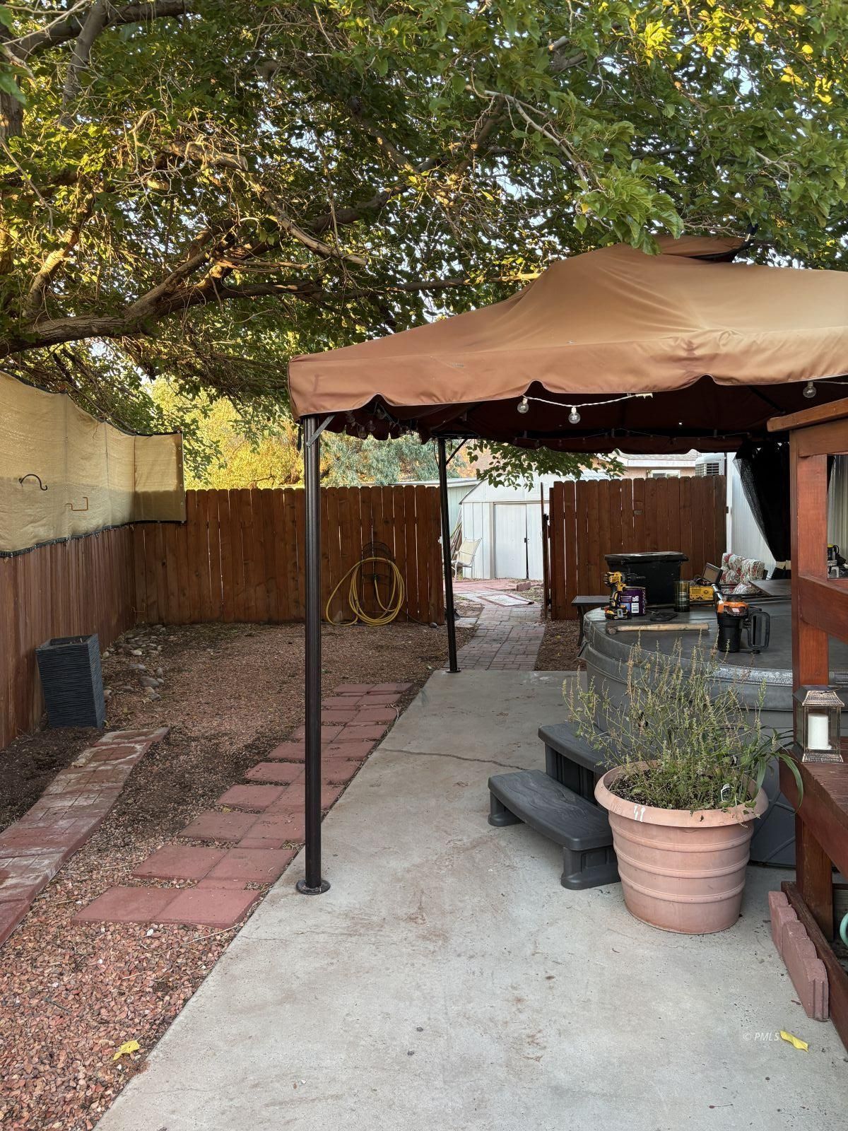 Property Photo 23