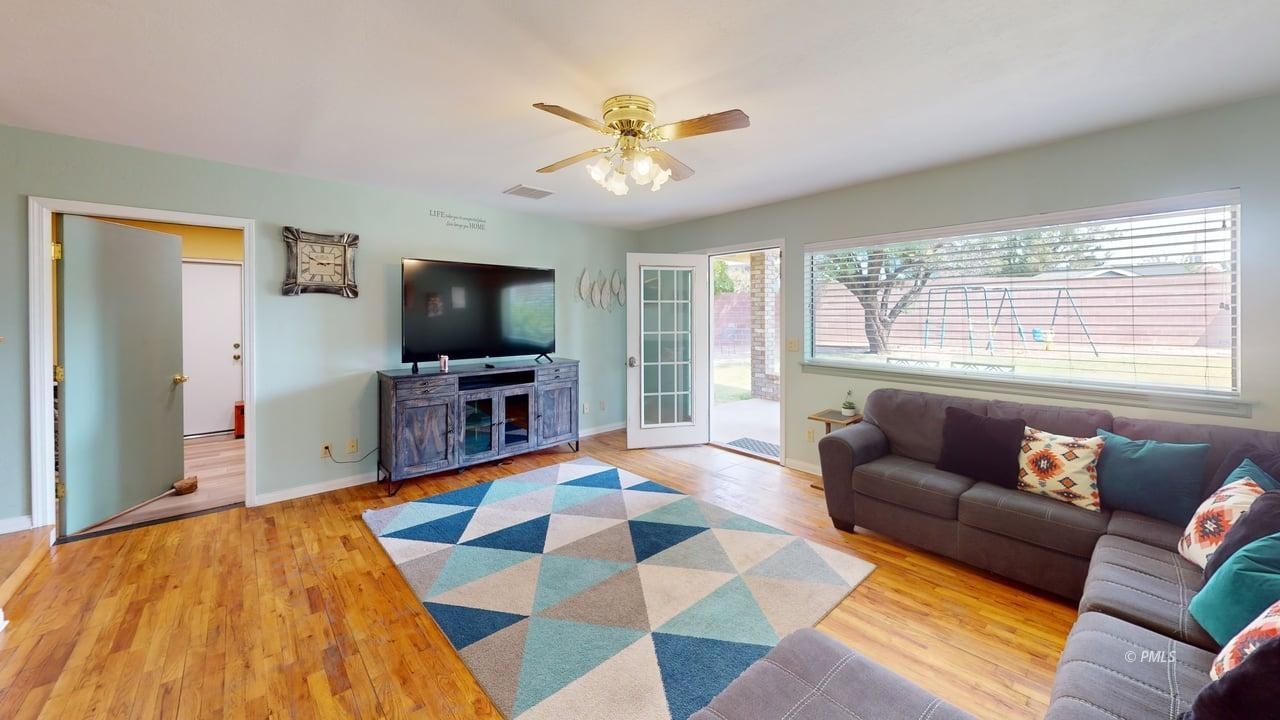 Property Photo 22