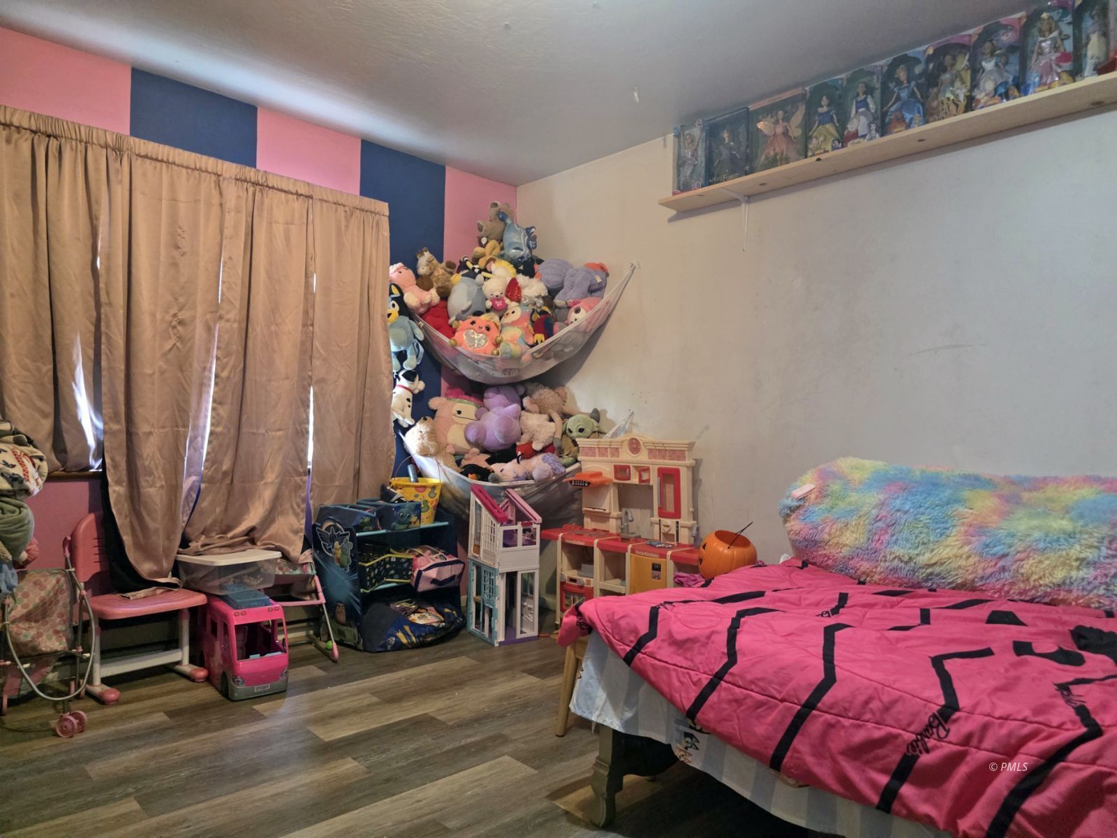 Property Photo 16