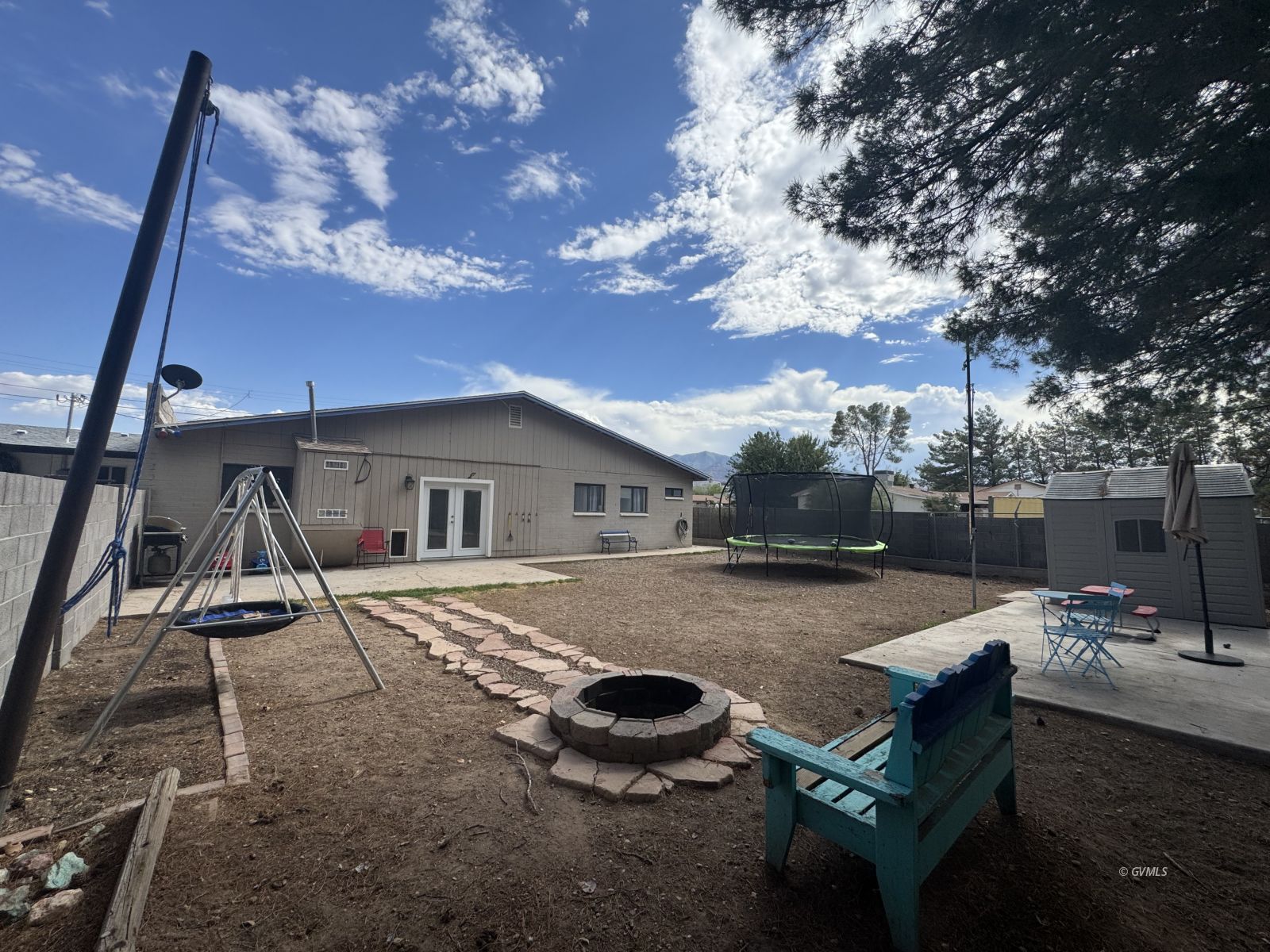 Property Photo 23