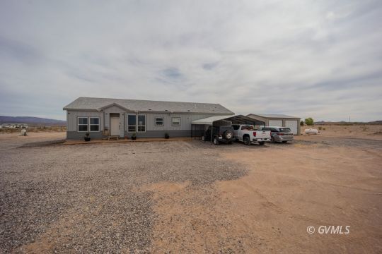 feature listing property photo