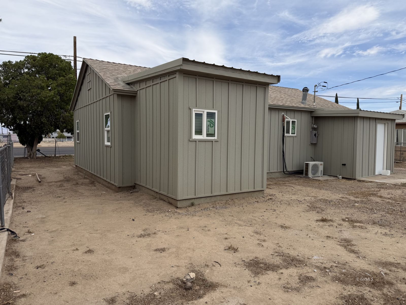Property Photo 26