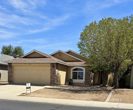 feature listing property photo