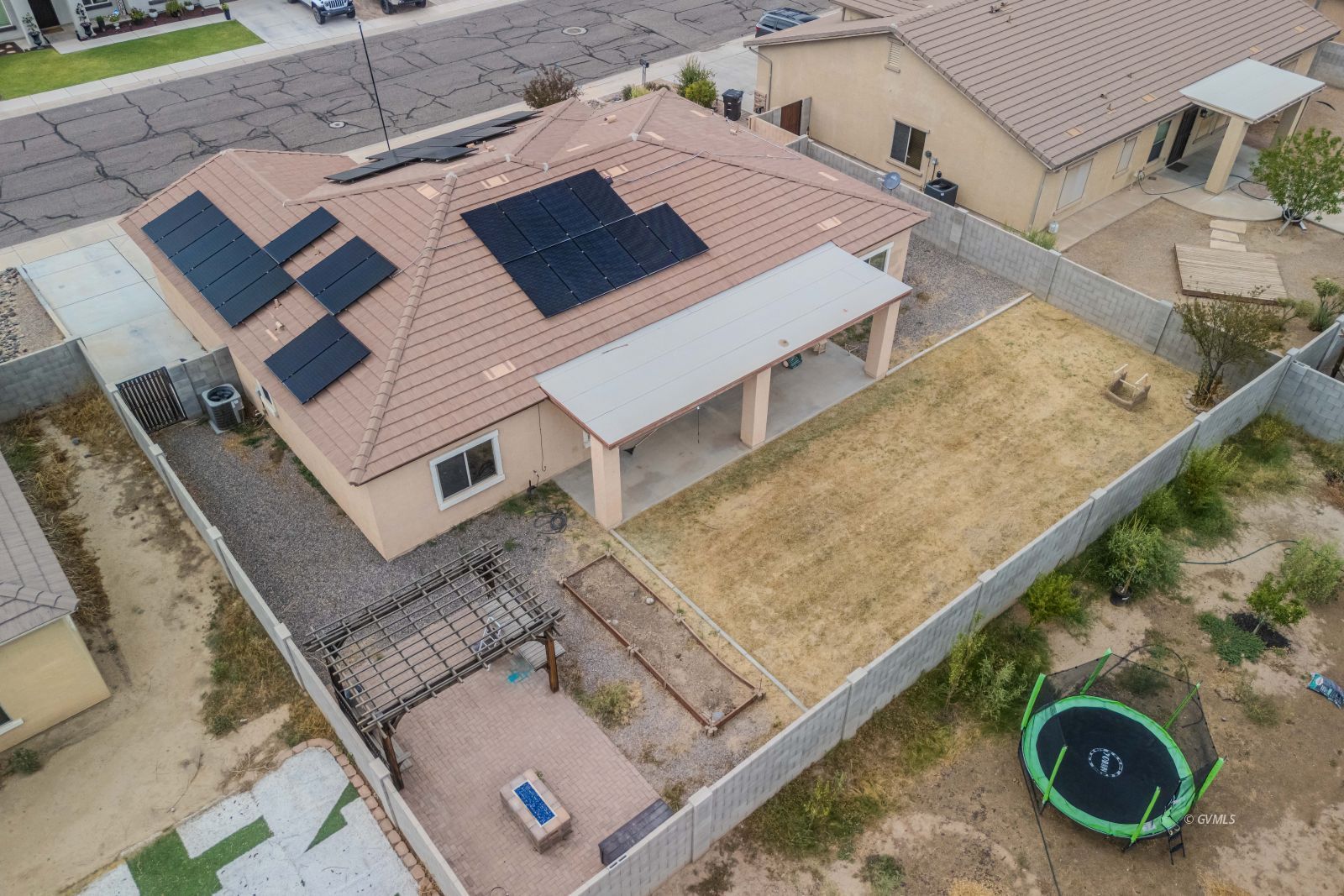 Property Photo 36