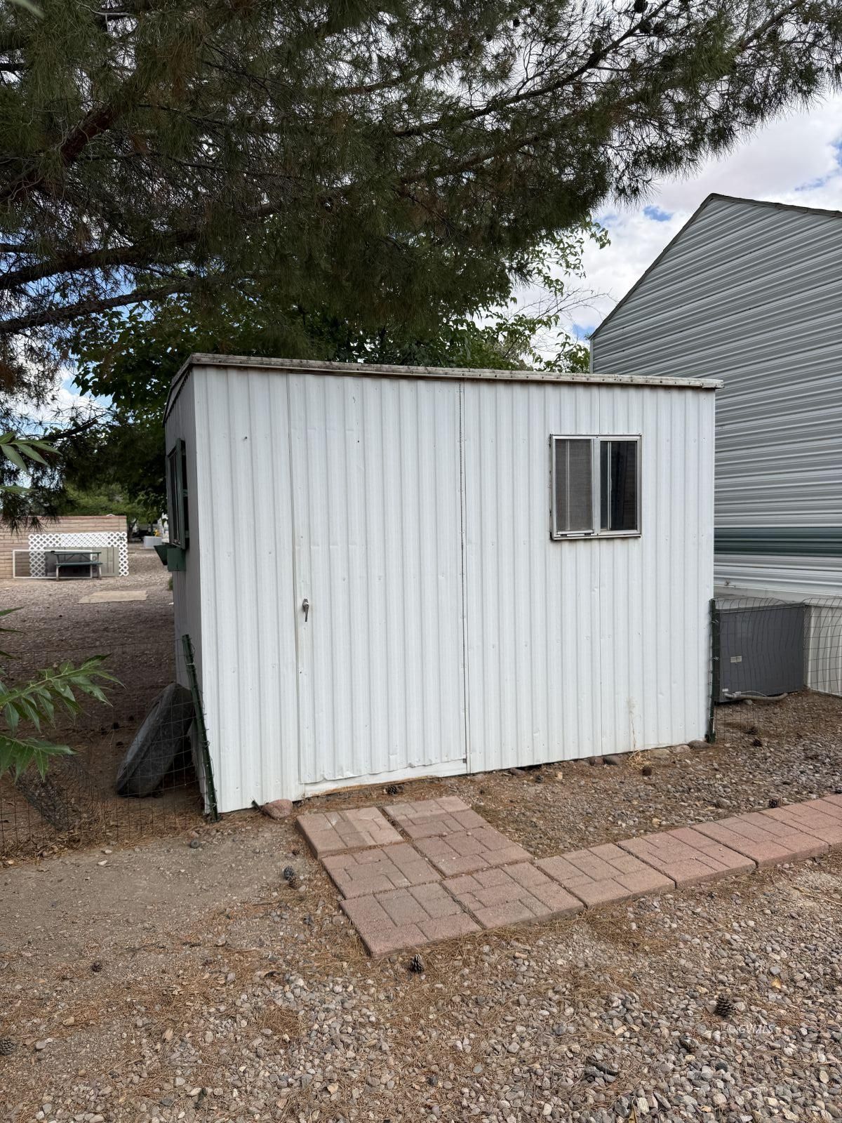 Property Photo 28