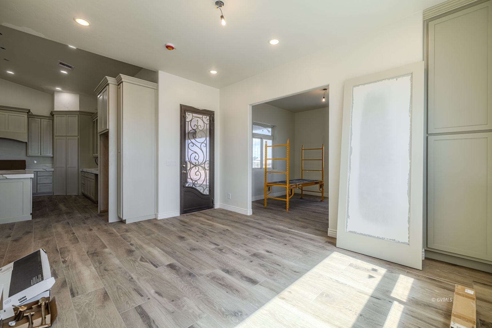 Property Photo 23