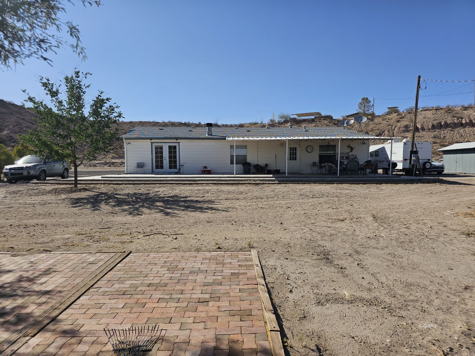 Property Photo 3