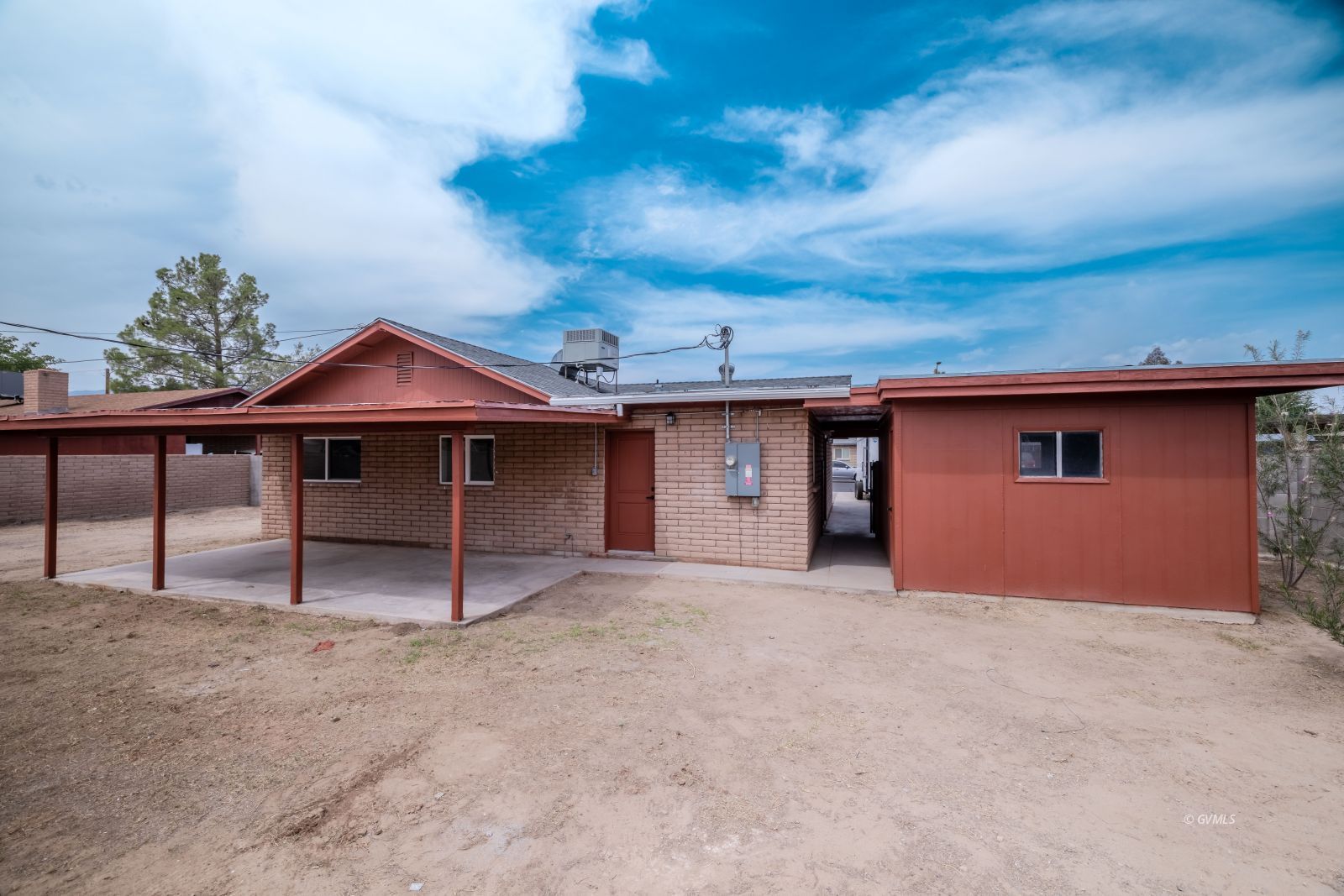 Property Photo 27