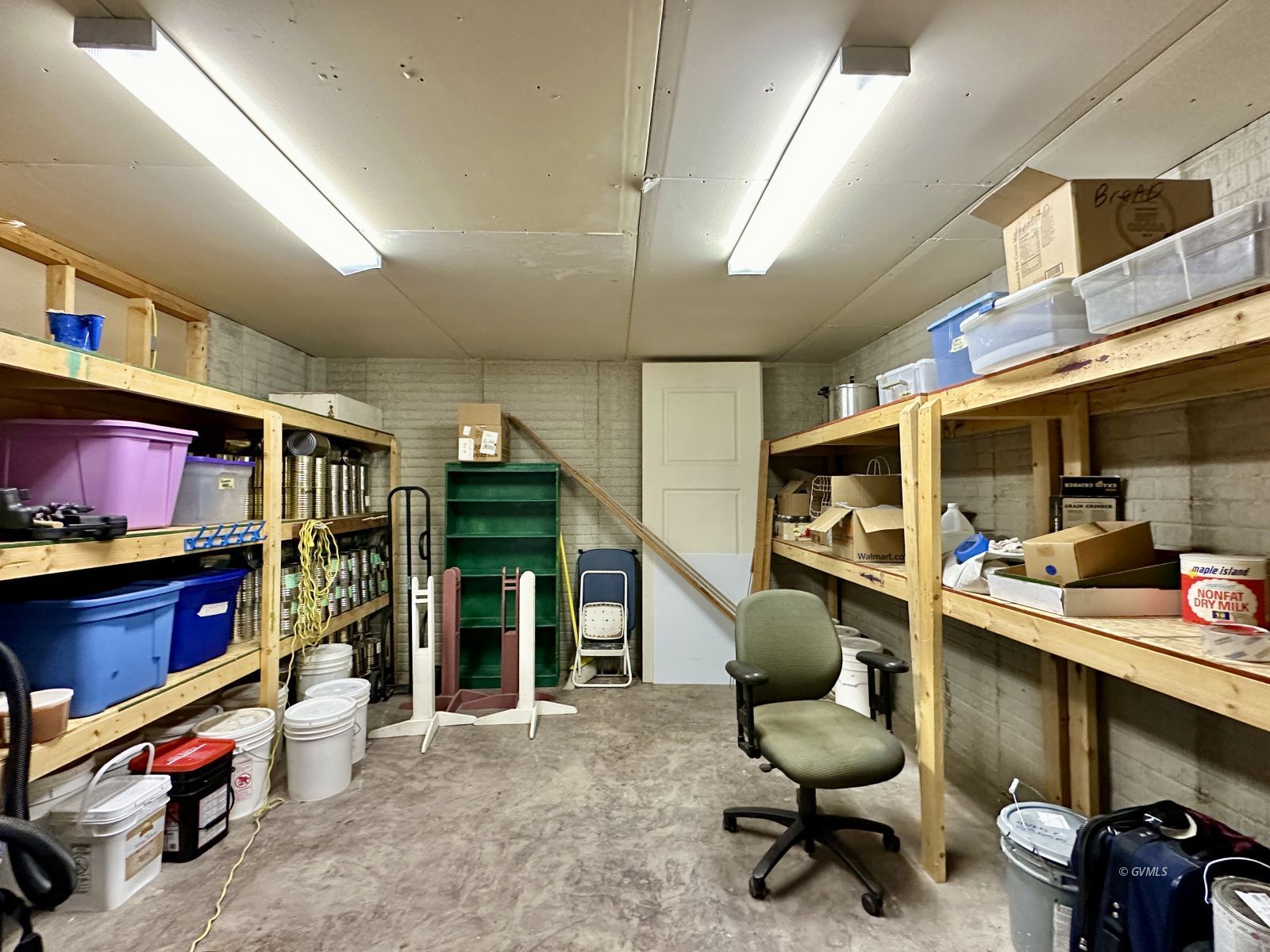 Property Photo 21