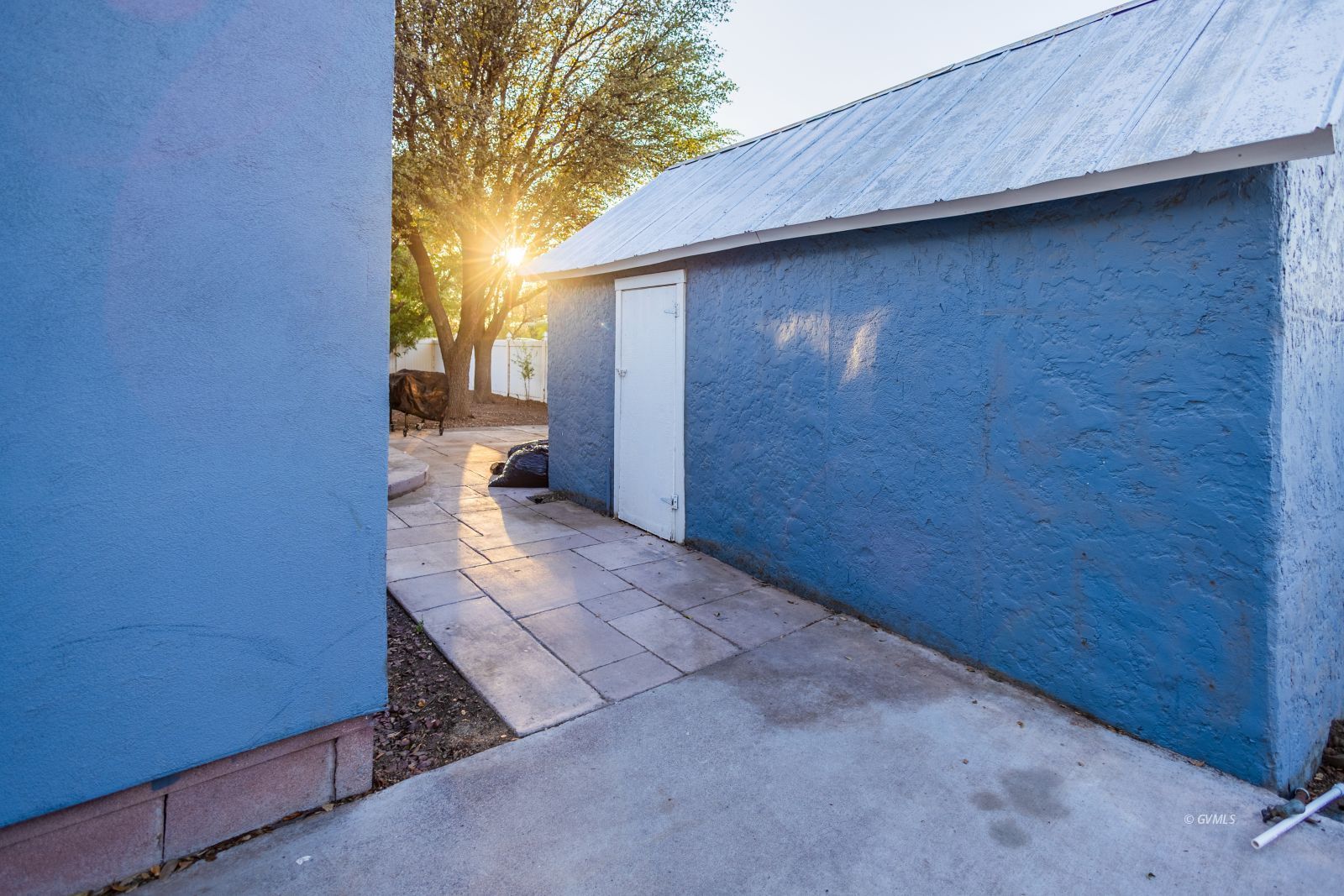 Property Photo 25