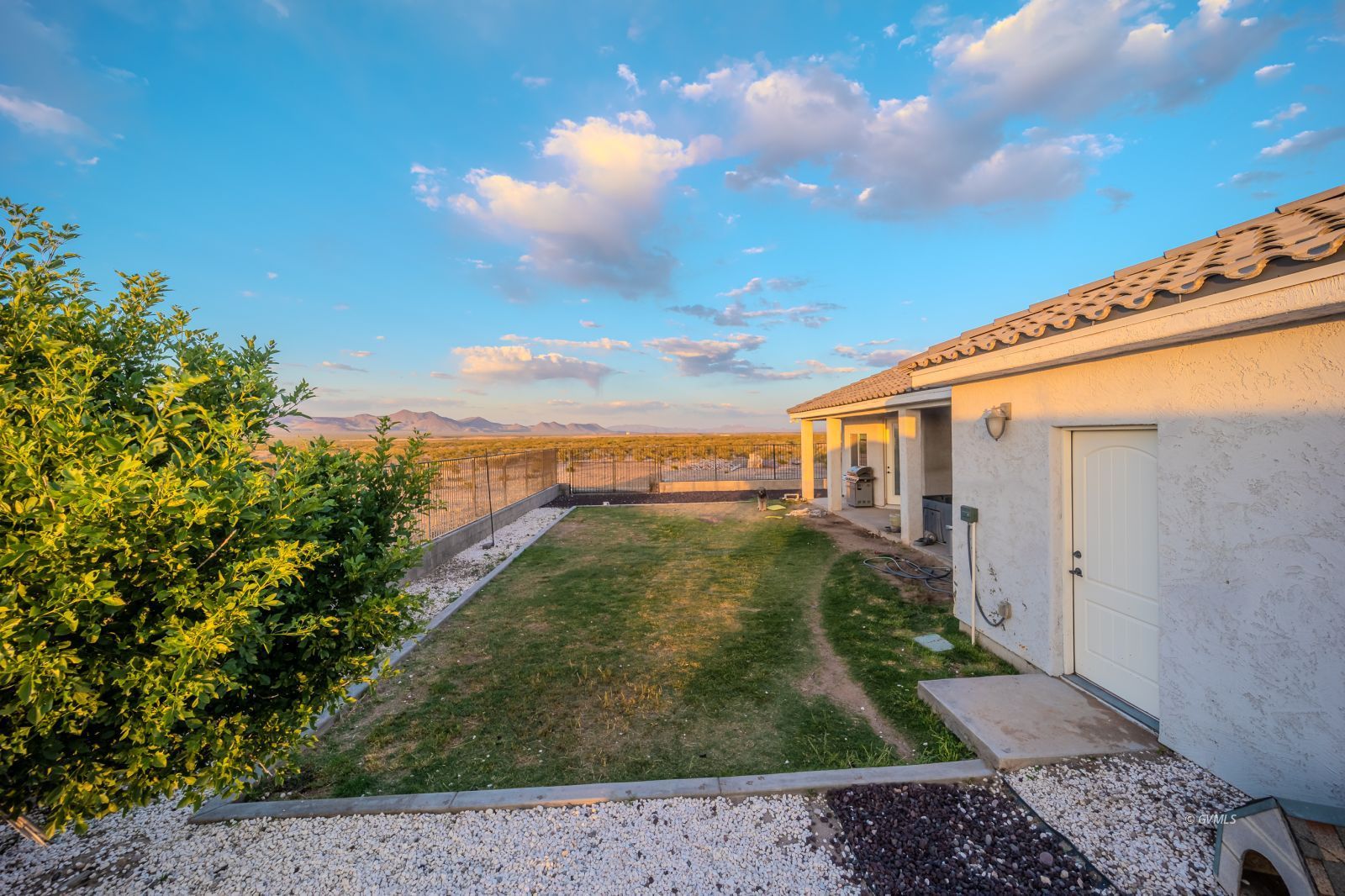Property Photo 34