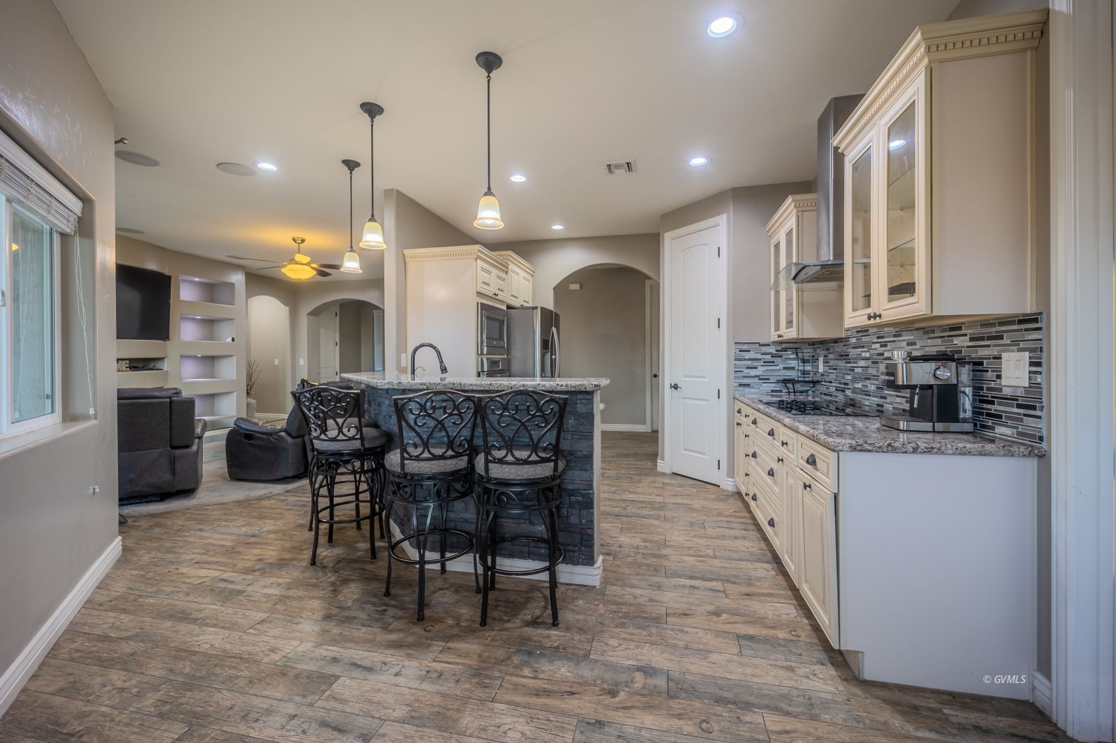 Property Photo 15