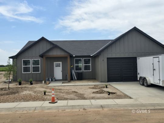feature listing property photo