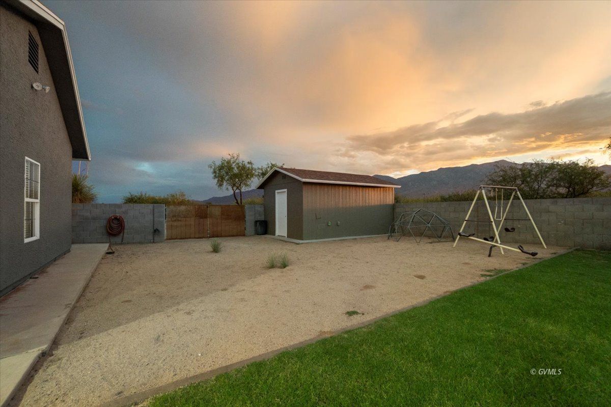Property Photo 37
